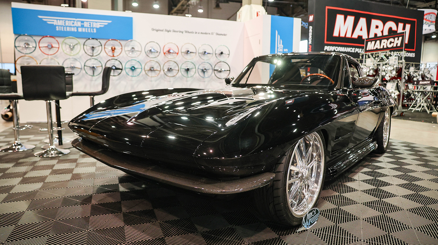 SEMA Cruise Corvette